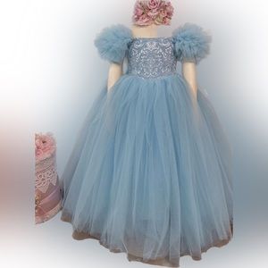 Elsa gown dollcake